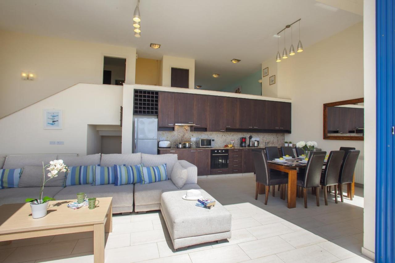 Protaras Seafront Villa Infinte Aretousa Luaran gambar